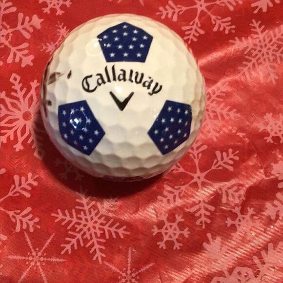 Golf ball signed Callaway chrome soft - Picture 1 of 3